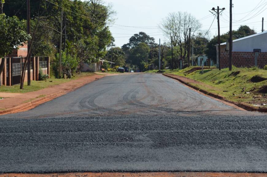 Finalizaron las obras de asfalto sobre empedrado en las Chacra 134 y 80 de Posadas 2 4 - obras2 - 3
