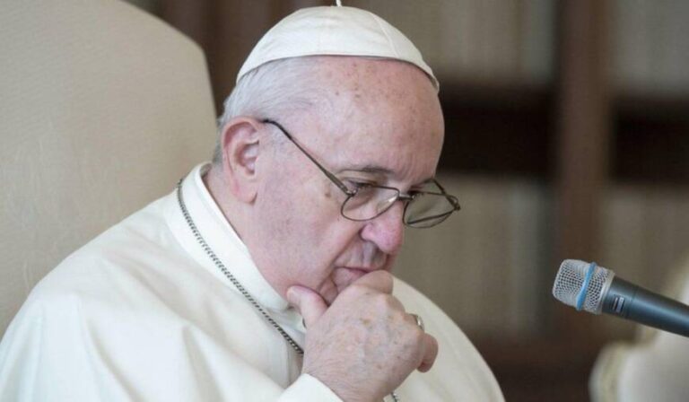 El Papa Francisco expresó su rechazo por el ataque iraní a Israel y pidió “no mas guerra”