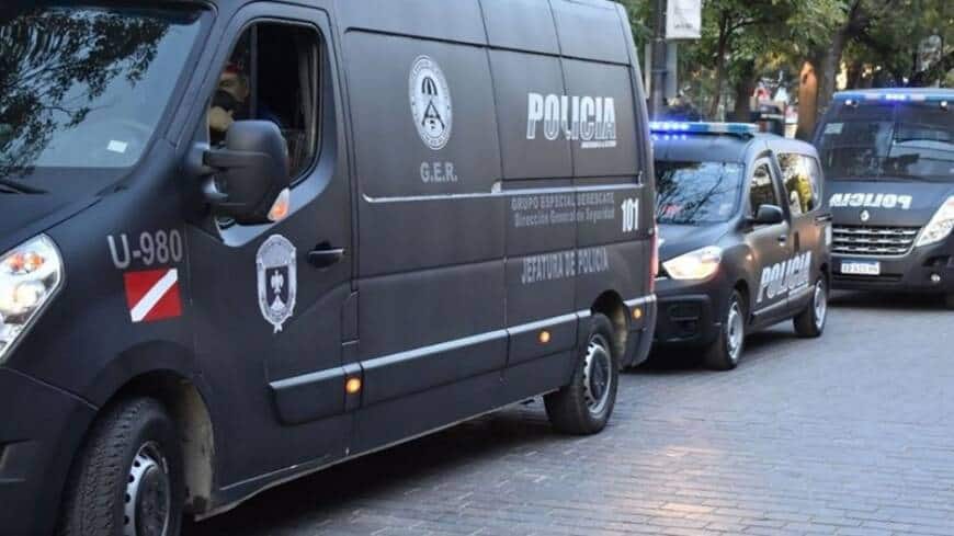 Ingresó a terapia a la fuerza para abrazar por última vez a su mamá