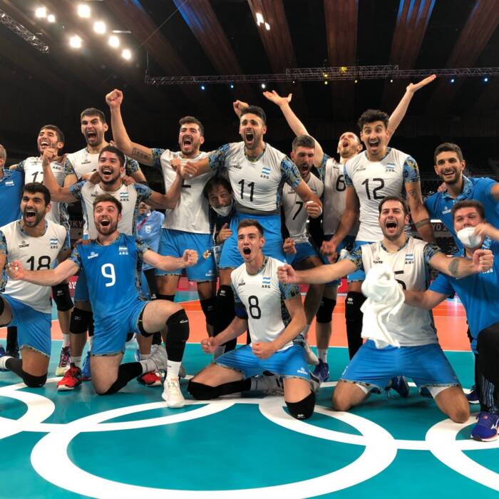 JJOO: la selección argentina de vóley logró un triunfo histórico ante Italia y jugará las semifinales
