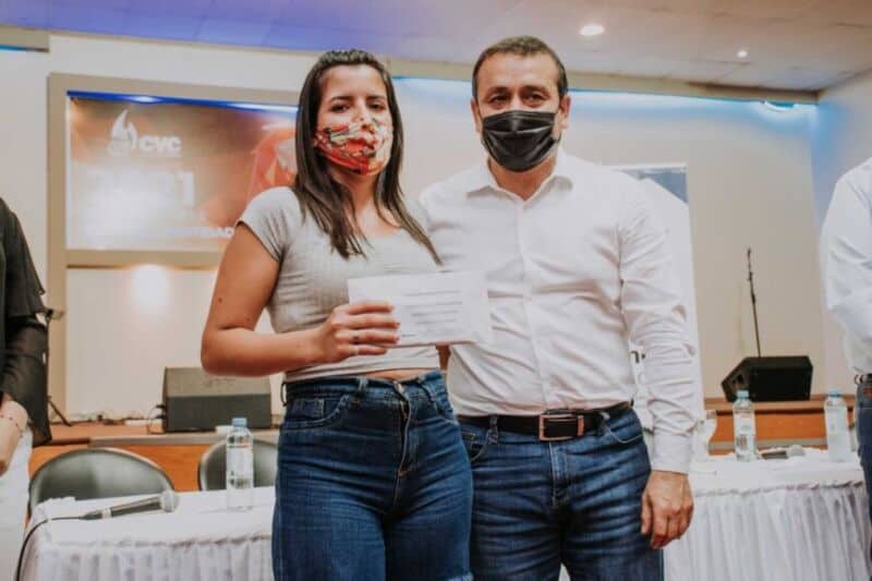 Entregaron en Posadas más de 30 créditos a emprendedores de la red de la economía social 4 8 - 2 Entrega Microcreditos para Emprendedores - 7