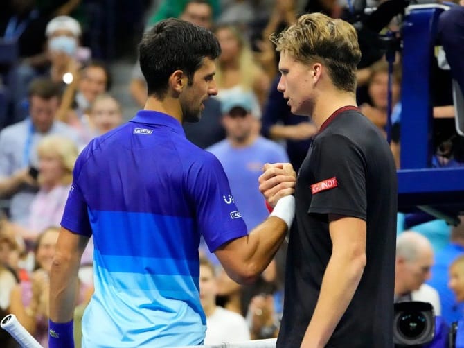 Tenis: Novak Djokovic, a cuartos del US Open y solo está a tres juegos de lograr un hito histórico