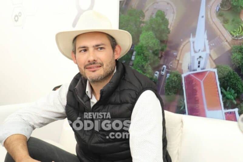 Julio Petterson 10 - 13