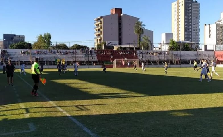 Fútbol: Mitre y Sporting avanzaron a la final y definirán al nuevo campeón de la Liga Posadeña