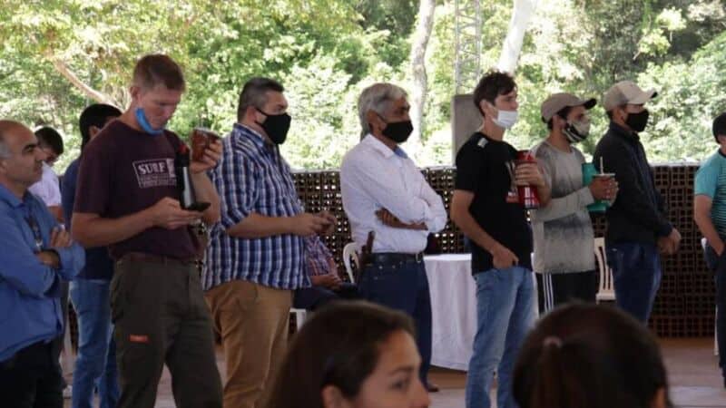 Agasajaron a trabajadores oleros con un almuerzo para celebrar su día en Posadas