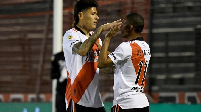River superó 4-1 a Newell’s en Rosario y se acercó a la cima de la Liga Profesional
