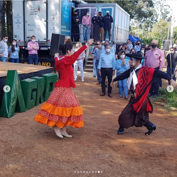 Guaraní: comenzó la fiesta provincial "Expo Agro Educativa" en el IEA N° 13 2 4 - expo agro foto 5 - 3