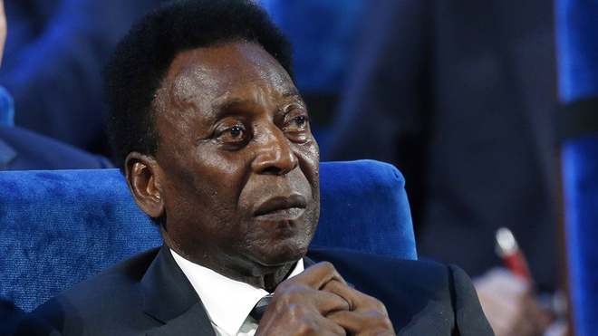 Pelé volvió a pasar por el hospital: el cáncer hizo metástasis