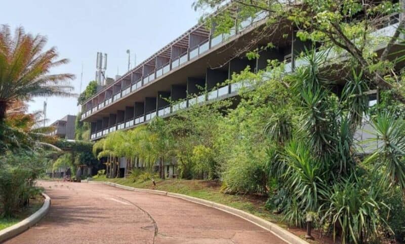 Puerto Iguazú: gran expectativa de comerciantes de la zona tras reapertura del Tancredo Neves 1 2 - Iguazu 4 - 1