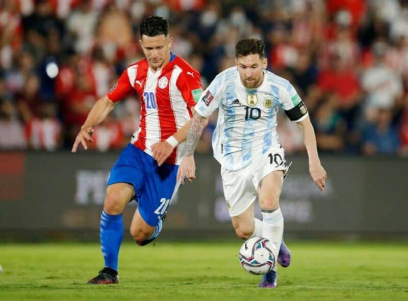 Argentina no fue eficaz, lo terminó sufriendo y se trae un empate de Paraguay
