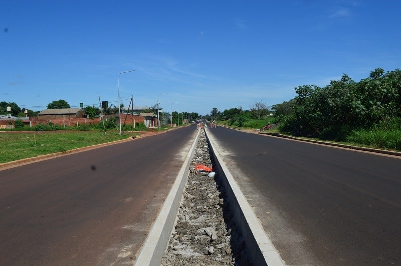 Infraestructura vial en Posadas: construyen bulevares sobre la avenida Andresito