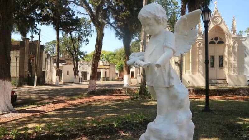 Celebrarán misas en el cementerio “La Piedad” en el Día de los Fieles Difuntos