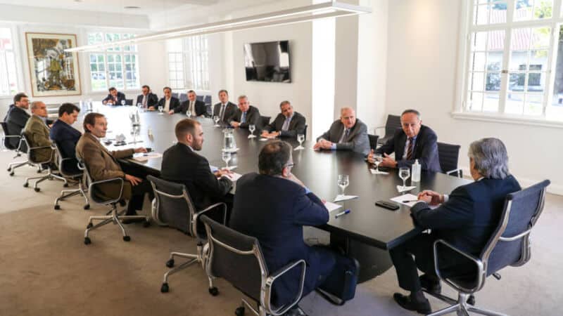 El Presidente les pidió a los empresarios el apoyo explícito para las negociaciones con el FMI