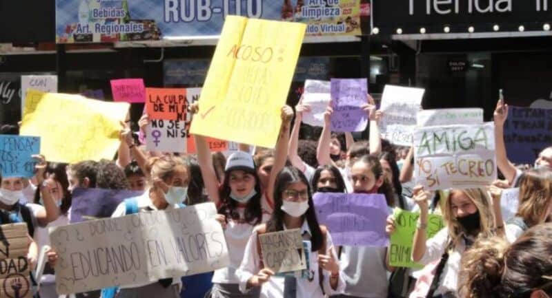 Abusos y acoso sexual en el Roque: la Defensoría de Niños, Niñas y Adolescentes pidió cumplir con la ESI