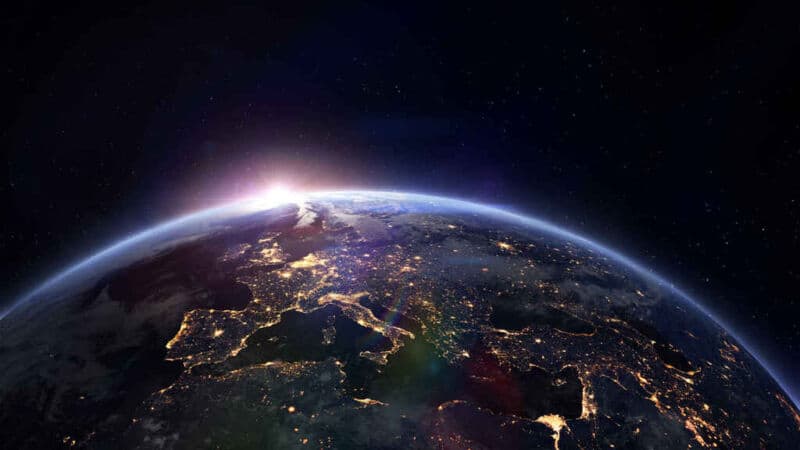 Investigadores descubrieron que la Tierra brilla menos que hace 20 años