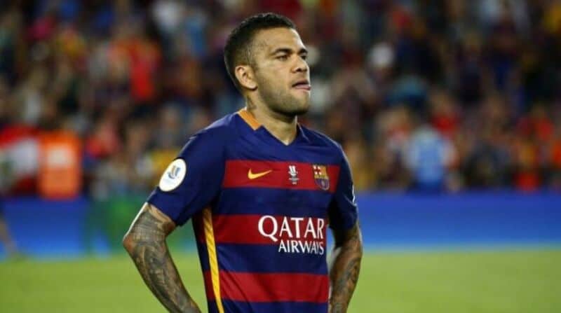 Barcelona de España anunció la vuelta de Dani Alves al club