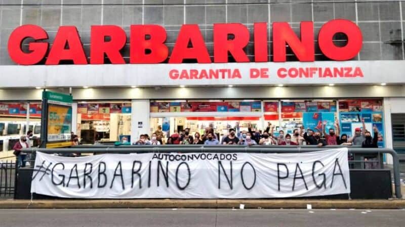 Garbarino despidió a 1800 empleados y el Gobierno nacional dictó la conciliación obligatoria