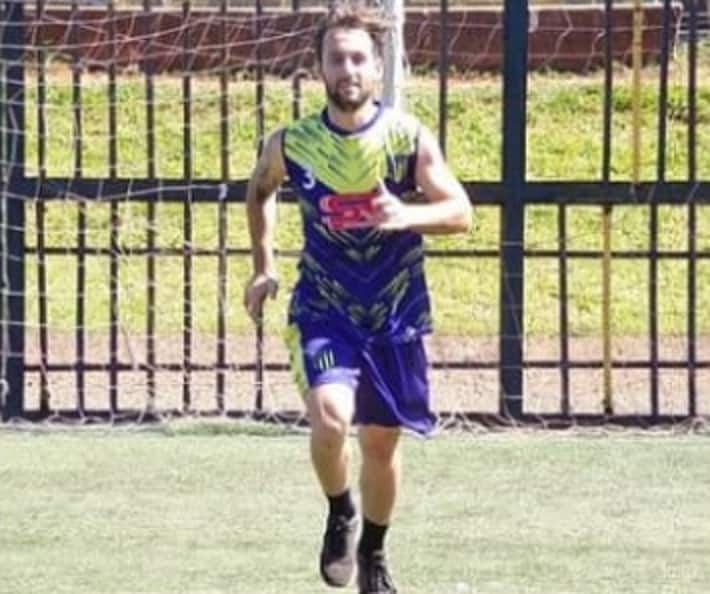 Mitre incorporó cuatro nuevos refuerzos y sigue su preparación para el Regional de fútbol