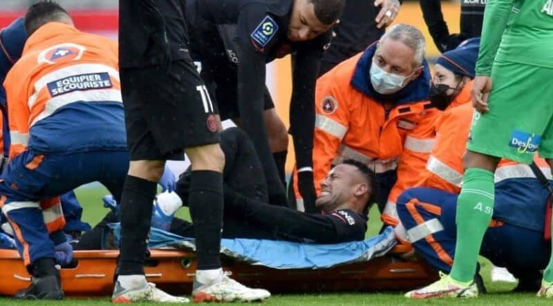 Neymar y un mensaje por su lesión: "Regresaré mejor y más fuerte"