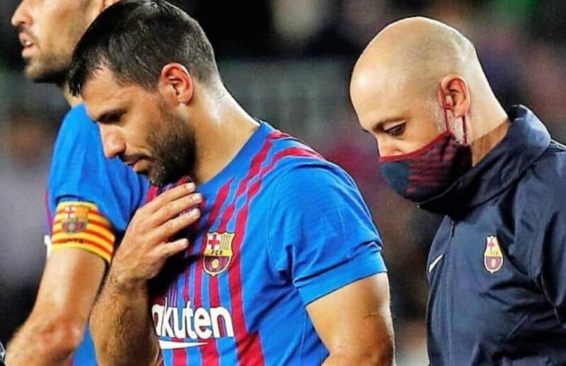 La arritmia del Kun Agüero es grave: en España hablan de un probable retiro