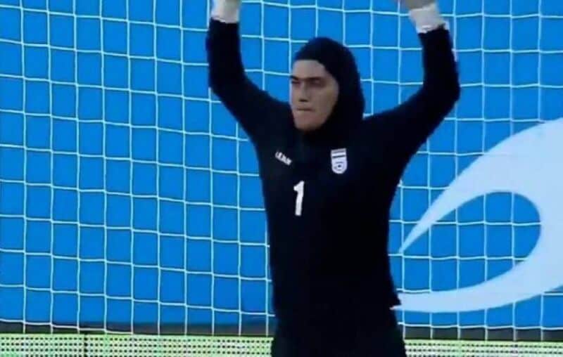 Acusan a la selección de fútbol femenino de Irán de usar un arquero hombre