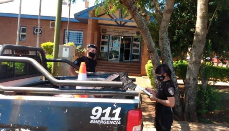 Atraparon a jóvenes que  trasladaban objetos robados en Posadas