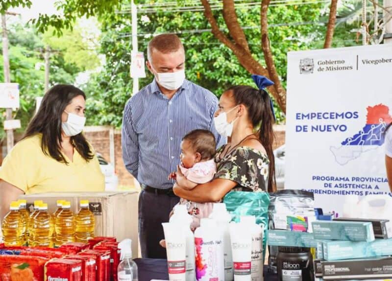 Posadas: nueva entrega de insumos a beneficiarios del programa “Empecemos de Nuevo”