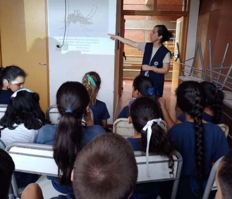 Aedes aegytpti: continúan trabajando en la concientización y prevención en escuelas posadeñas