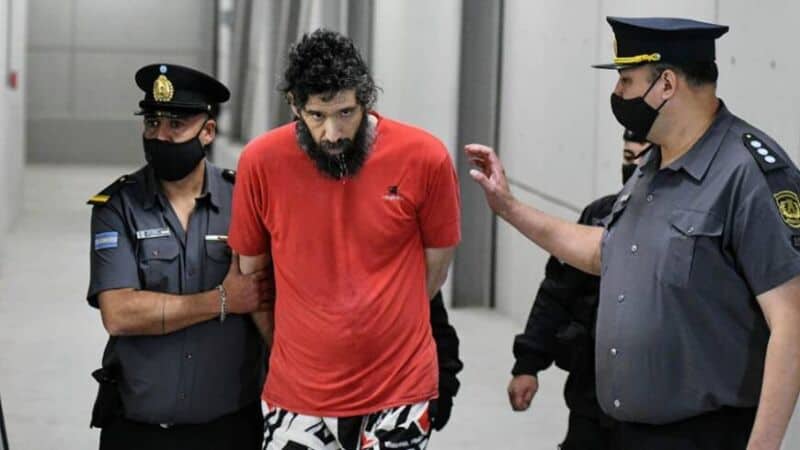 El “hombre gato” fue condenado a prisión perpetua por los crímenes de su madre y su tía