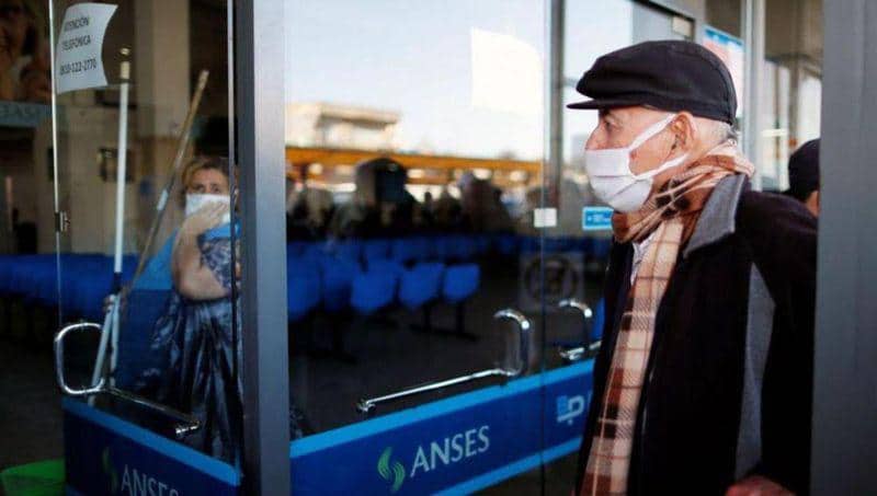 Oficial: las jubilaciones subirán un 12,11% en diciembre