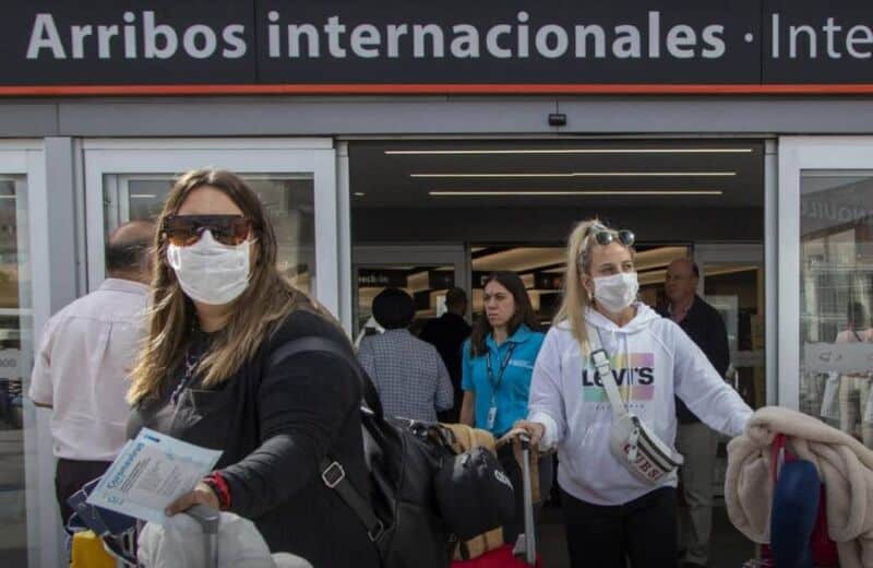 Las agencias de turismo evalúan ir a la Justicia por la prohibición de cuotas para viajes al exterior