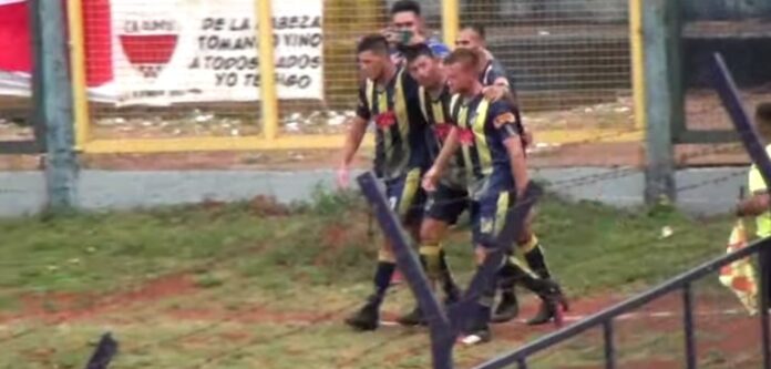 Mitre derrotó 2-0 a Olimpia/San Antonio y acompañará a Guaraní en la siguiente fase del Regional de fútbol
