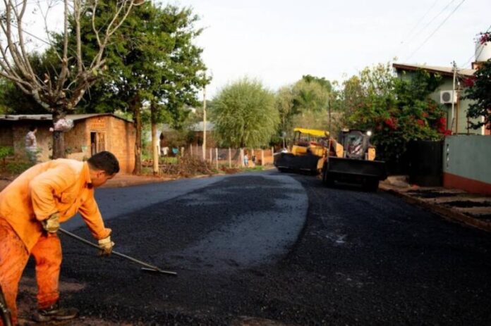 Vialidad provincial intervino más de 1800 cuadras con trabajos de pavimentación