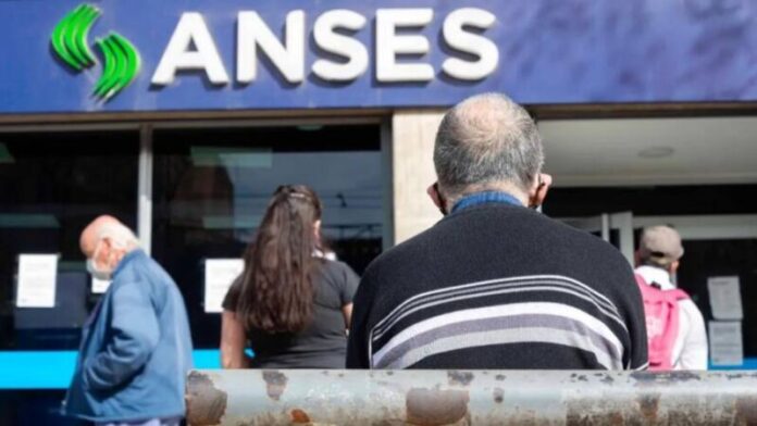 ANSES anuncia hoy nuevo bono: jubilados y pensionados recibirían 7 mil pesos