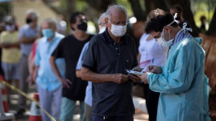 Los casos de coronavirus aumentaron 217% durante los últimos 15 días en Argentina