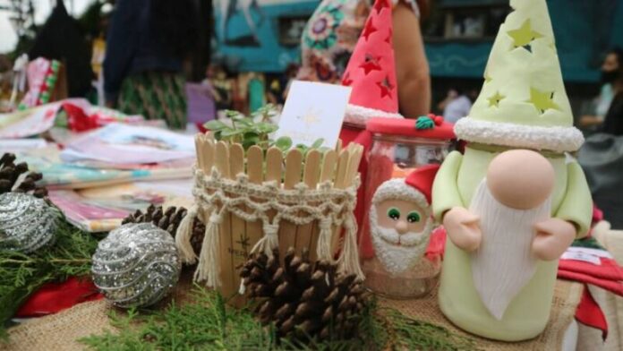 Emprendedoras legislativas ofrecieron sus productos en la Expo Navidad