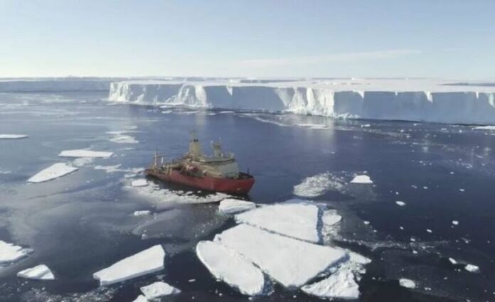 Alertan por la posible ruptura de un enorme glaciar en la Antártida, cerca de Argentina