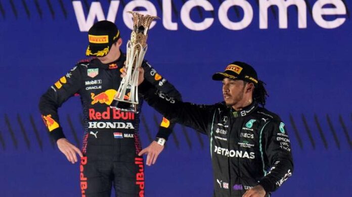 Fórmula 1: Hamilton ganó en Arabia Saudita e igualó a Verstappen