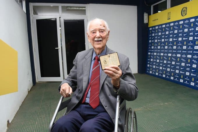 Falleció a los 102 años el socio vitalicio más longevo del fútbol argentino