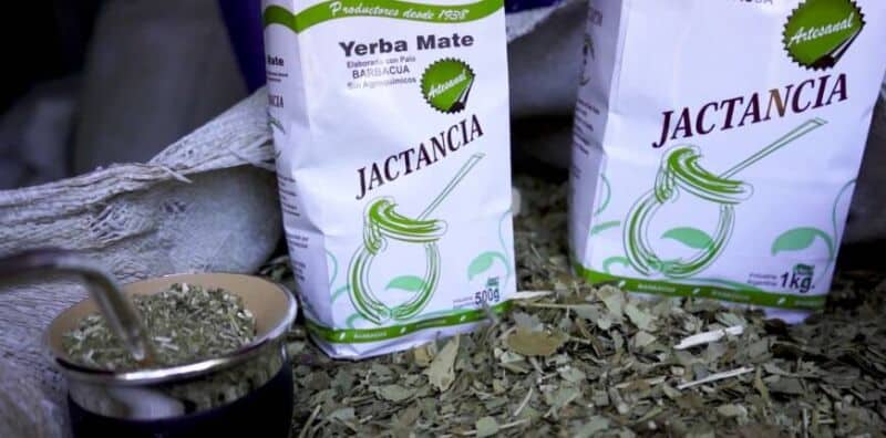 Yerba mate bien misionera: la familia Korniejczuk se dedica a la producción desde hace 32 años