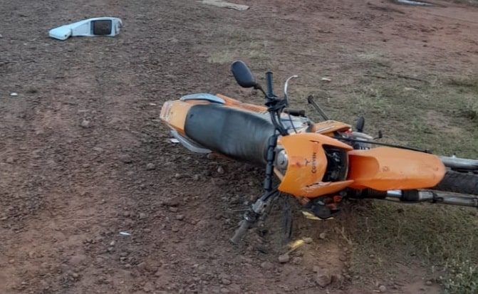 Accidente fatal: motociclista murió tras chocar con un colectivo en San Ignacio