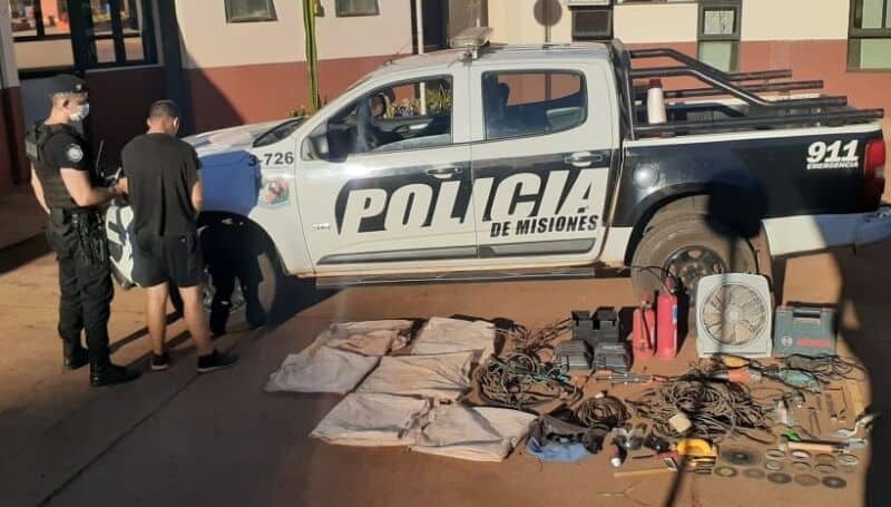 Aprehendieron a un joven que intentó robar herramientas de un taller en Oberá