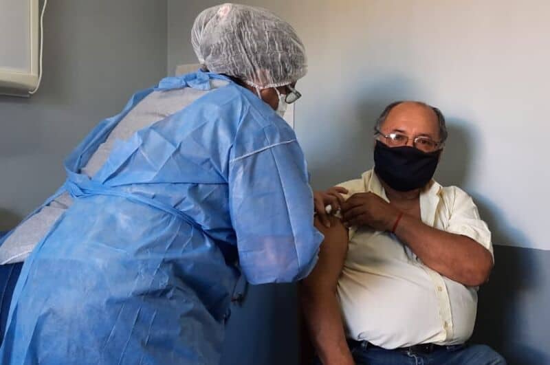 Refuerzan la atención en los centros de testeo y vacunación habilitados de Posadas