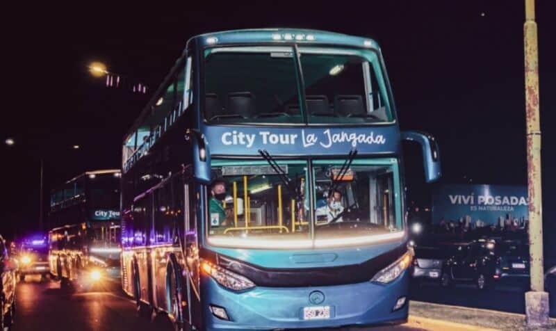 Posadas sumó nuevos colectivos que circulan para promocionar los atractivos