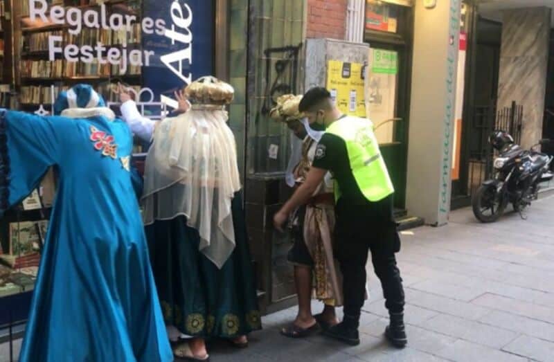 Demoraron a Reyes Magos por una denuncia de un celular robado en Rosario
