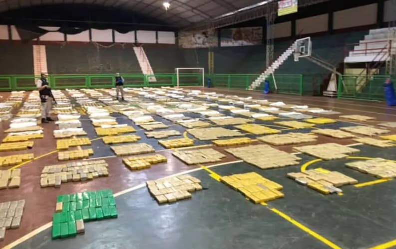 Golpe al narcotráfico en Puerto Libertad: incautaron una tonelada de marihuana valuada en más de $100 millones