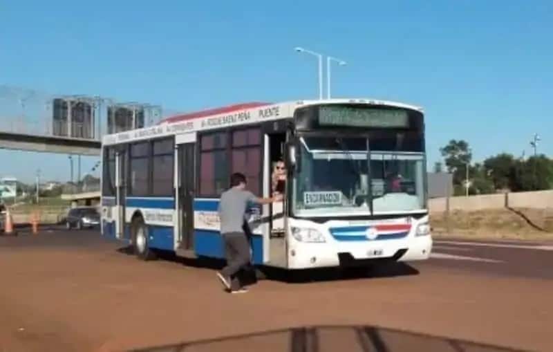 Este sábado se reanudará el servicio de colectivos que une Posadas-Encarnación