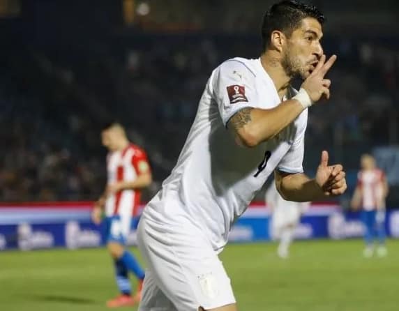 Uruguay derrotó 1-0 a Paraguay y lo dejó casi sin chances de clasificar al Mundial de Qatar