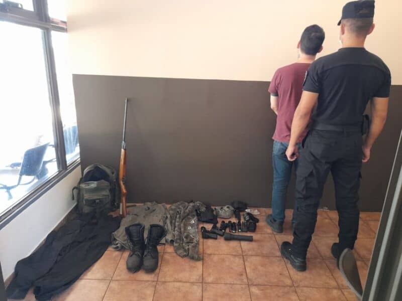 Allanaron su vivienda en Posadas por haber disparado contra un auto