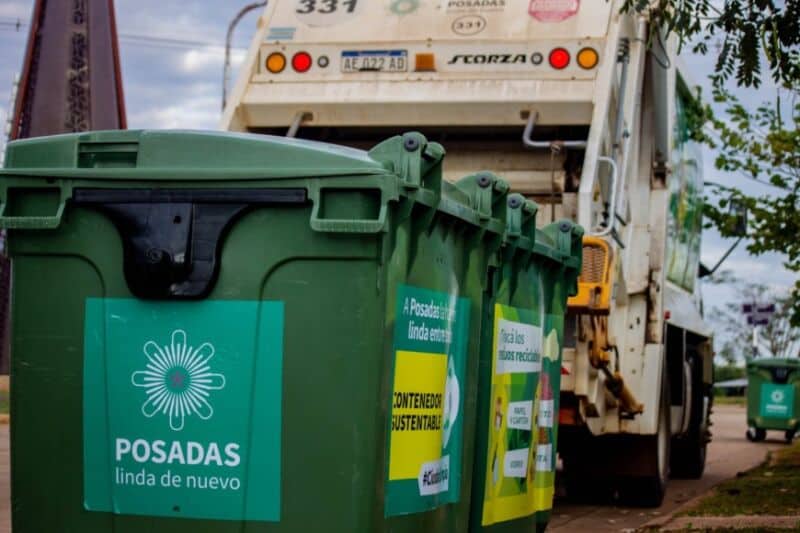Se instalaron casi dos mil contenedores de residuos en barrios posadeños